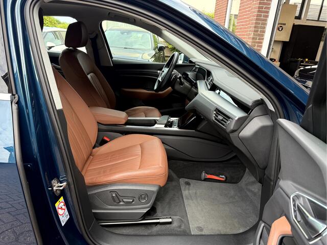 Audi e-tron Sportback 50 quattro Business Plus Panoramadak, Stoelverwarming, Leer