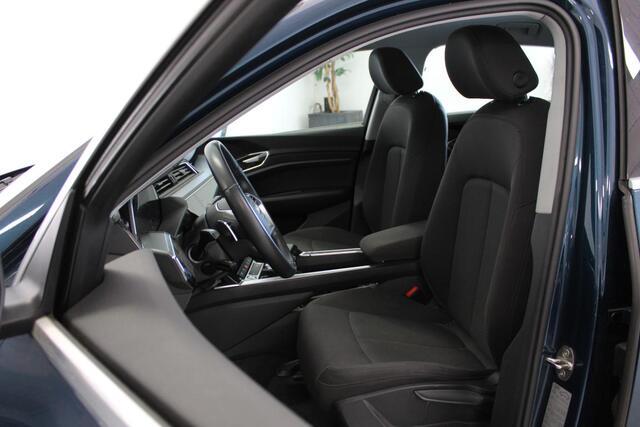 Audi e-tron 50 quattro edition 71 kWh | NL-AUTO! | NAVIGATIE | DAB-RADIO | CLIMA | E-KLEP | CRUISE | PDC-A | 19'LMV |