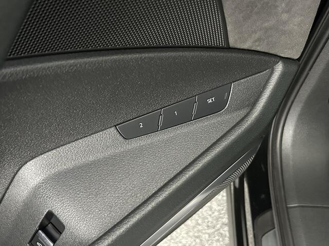 Audi e-tron e-tron 55 360pk quattro 95 kWh Trekhaak Cameraspiegels Leder Memory Head-Up Panoramadak B&O 360Camera Navigatie