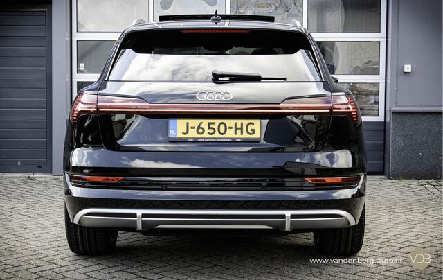 Audi e-tron 50 Quattro 3x S-Line 22inch Pano Ambiance Origineel NL1e Eigenaar