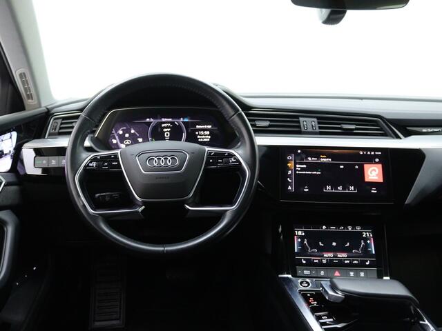 Audi e-tron 55 quattro ed. 95kWh | Afn. Trekhaak | Panoramadak | Matrix | 36