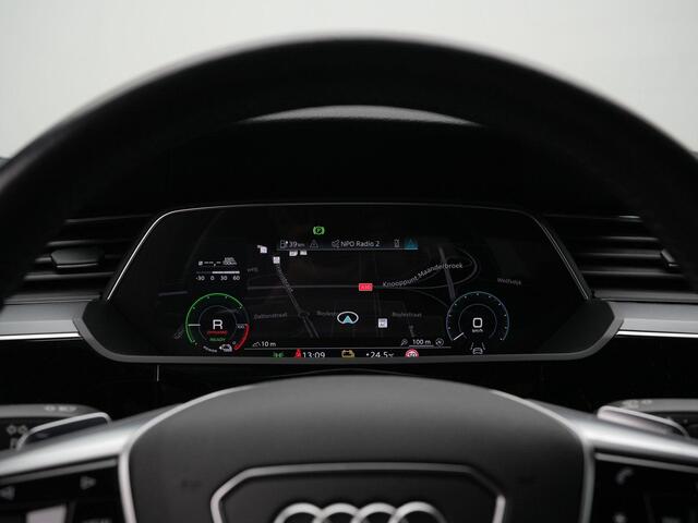 Audi e-tron 50 quattro Business edition Plus 71 kWh 313 pk | Panoramadak | Leder/alcantara | Elektr. verstelbare stoelen | Adaptive Cruise | Achteruitrijcamera