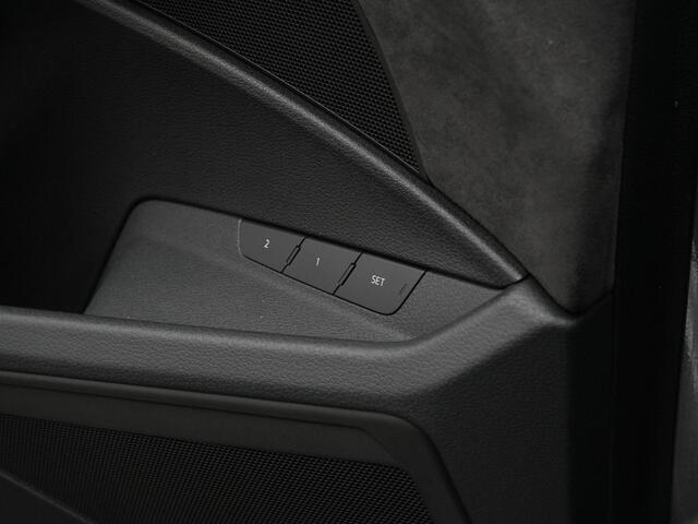 Audi e-tron 50 quattro Business edition Plus 71 kWh 313 pk | Panoramadak | Leder/alcantara | Elektr. verstelbare stoelen | Adaptive Cruise | Achteruitrijcamera