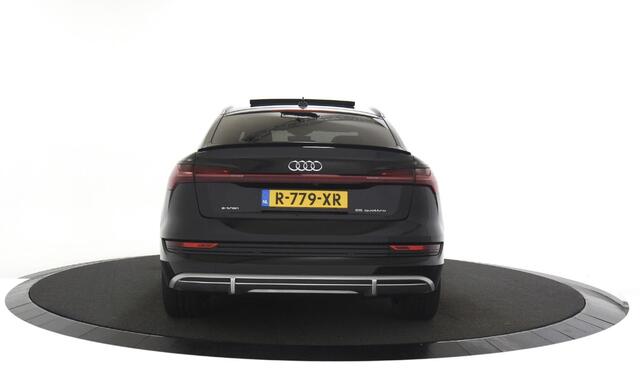Audi e-tron Sportback 55 quattro edition 95 kWh S-line / Panoramadak / 22" Lm velgen / Trekhaak