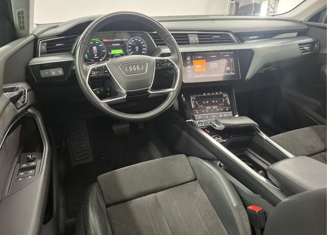 Audi e-tron Sportback 55 quattro edition 95 kWh S-line / Panoramadak / 22" Lm velgen / Trekhaak