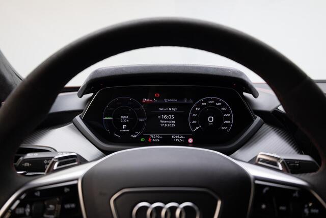 Audi e-tron GT RS 93 kWh | Dynamic pakket plus | Designpakket rood | Carbon | Clanck | Vossen | Assistentiepakket 'Plus' |