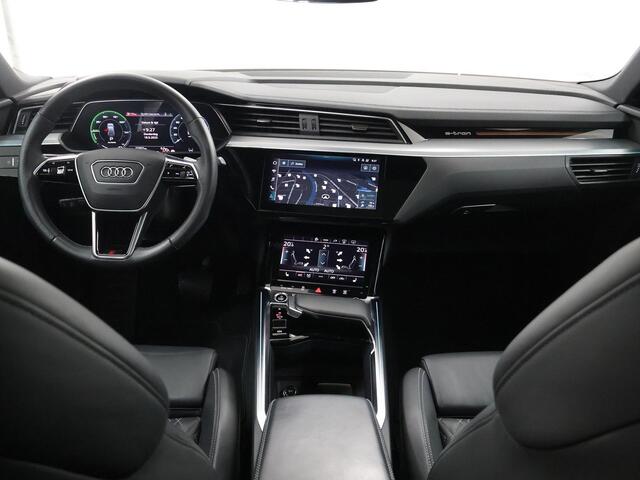 Audi e-tron Sportback 55 quattro S Line 95 kWh | Panoramadak | Digitaal Dashboard | Sportstoelen Ele.verstelbaar + Geheugen | HUD | 360 Camera | DAB | Adaptieve Cruise Control | Ele. kofferdeksel |
