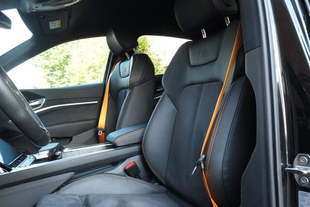 Audi e-tron Sportback 55 quattro S-LINE 95 kWh 360° Camera, Head-up, El stoelen, Leder