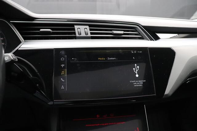 Audi e-tron e-tron 50 quattro Launch edition plus 71 kWh | PANO | MEMORY | LEDER | STOELVERW. | PDC | CRUISE | NAVI |