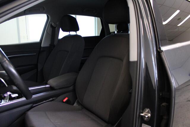 Audi e-tron 55 quattro edition 95 kWh - LED - Luchtvering