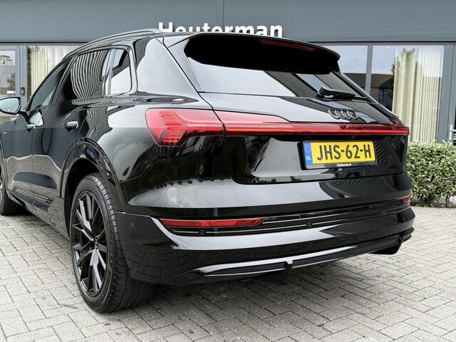 Audi e-tron 50 Quattro S Line Black Edition/ Sfeerverlichting