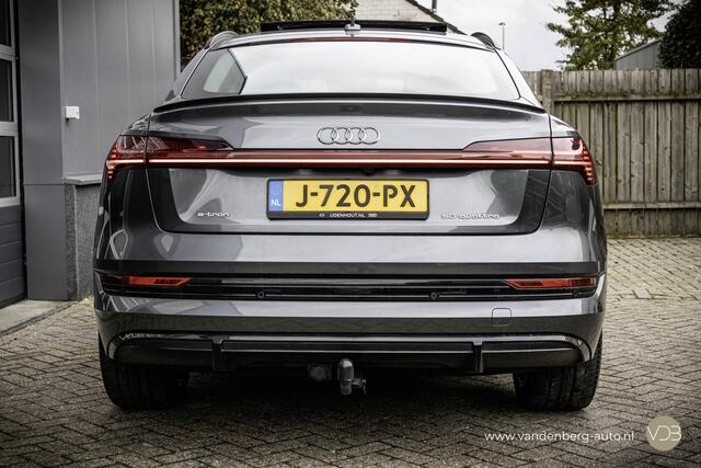Audi e-tron Sportback 50 Quattro 3x S-Line SFEERVERLICHTING PANO TREKHAAK