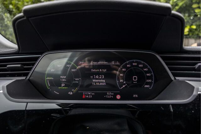 Audi e-tron e-tron 50 quattro Launch edition plus 71 kWh | Pano | NL Auto