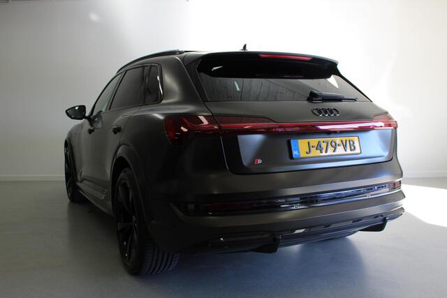 Audi e-tron S quattro 95 kWh | 504PK! | PANO | NL-AUTO! | WRAP | CARPLAY | ACC | NAVI | STOEL-VERW | 21''LMV |