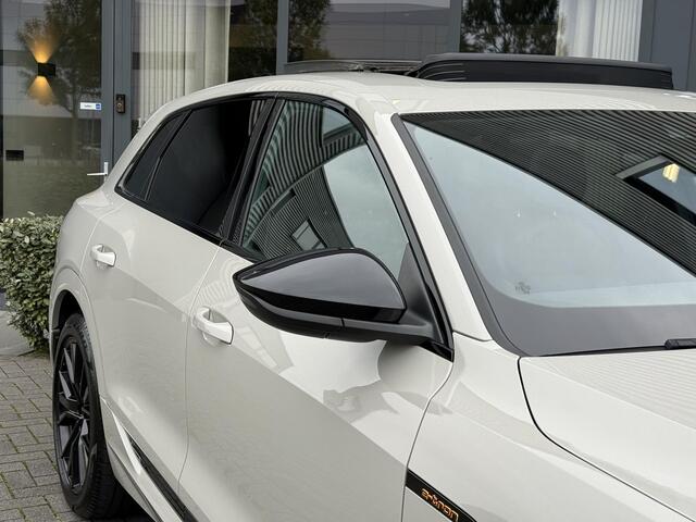 Audi e-tron 50 Quattro S Line Panorama/ Krijt beige/ Sfeerverl
