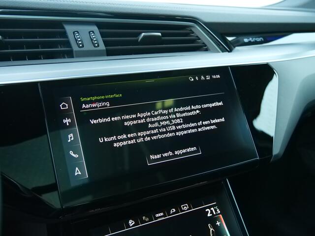 Audi e-tron Sportback 55 quattro S edition 95 kWh 408 Pk Automaat Soh 96% / Pano-dak / Trekhaak / Carplay