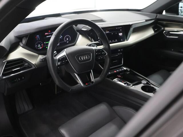 Audi e-tron GT RS 93 kWh | SOH 92% | 790pk | Adaptief Onderstel | Panoramadak | Matrix LED + Laserlicht | Sportstoelen | Designpakket RS | B&O Sound | Ele.verstelbare stoelen + Geheugen | Adaptieve Cruise Control | 360 Camera | Stoel/Stuurverwarming | Stoelkoeling |