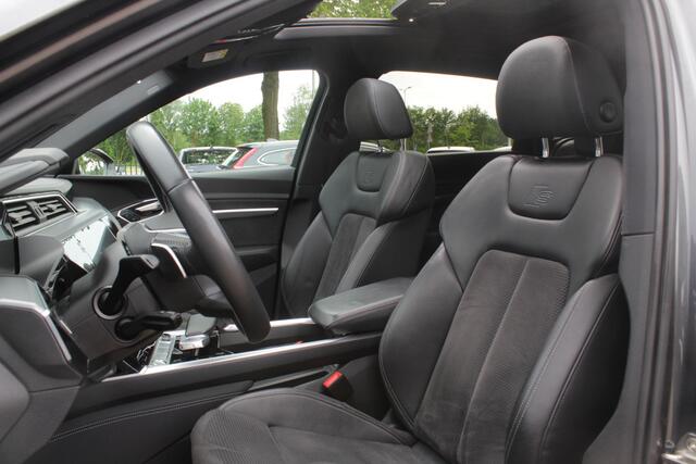 Audi e-tron Sportback 50 quattro S edition 71 kWh / SOH 94,4% / Trekhaak / Panoramadak / Camera / Luchtvering / 20'' / Leder&Alcantara / DAB / ACC / Navigatie / Stoelverwarming