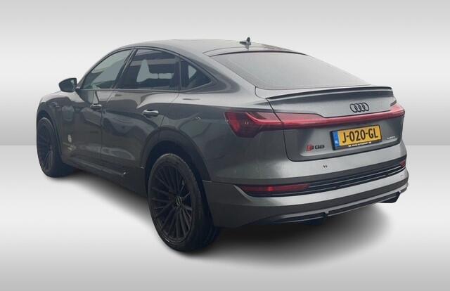 Audi e-tron Sportback 50 quattro S edition 71 kWh / SOH 94,4% / Trekhaak / Panoramadak / Camera / Luchtvering / 20'' / Leder&Alcantara / DAB / ACC / Navigatie / Stoelverwarming