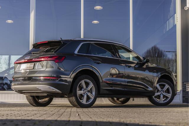 Audi e-tron e-tron 50 quattro Launch edition 71 kWh | NL Auto | Parkeersens. V + A