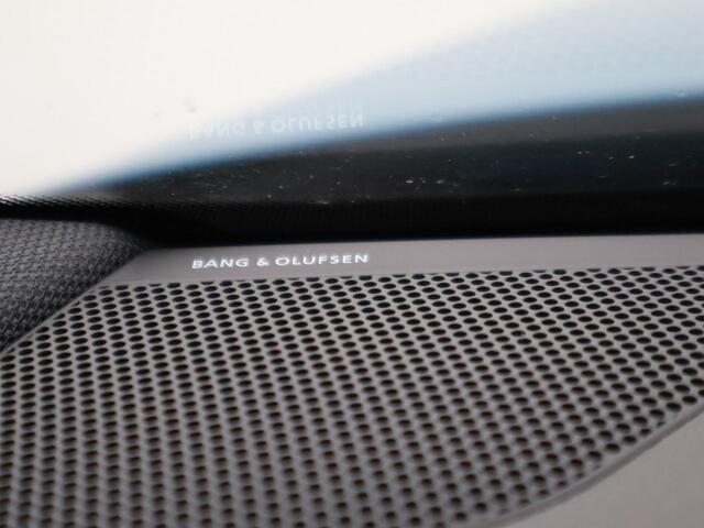 Audi e-tron 55 EDITION ONE + 360 CAMERA | B&O | LEDER | LUCHTVERING | PANORAMA | CAMERASPIEGELS | SFEERVERL.