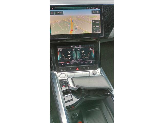 Audi e-tron Sportback 55 quattro S edition 95 kWh 2e-Eig. & Dealer-Onderh. BOVAG-Garantie. NL-Auto.