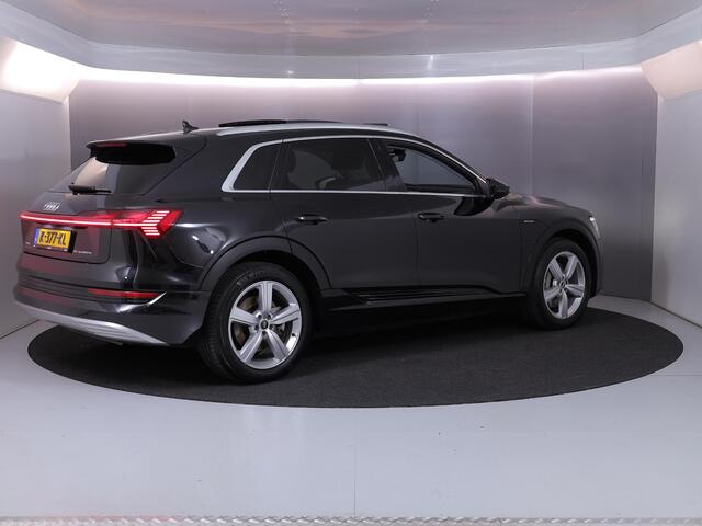 Audi e-tron 50 quattro Business edition Plus 71 kWh 312PK | Leder | Panorama dak | Navigatie | 20" LM velgen