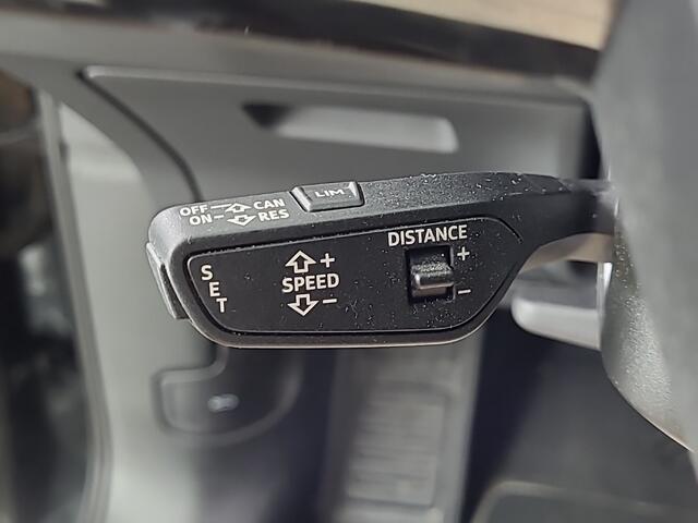 Audi e-tron Sportback 50 quattro S edition 71 kWh S-Line | Panoramadak | Stoelverwarming | Adaptive Cruise Control | Ambiance Verlichting | Memory Seat | Parkeersensoren | Keyless | Apple Carplay