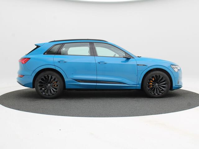Audi e-tron e-tron 55 quattro advanced 95 kWh | SOH 93% | Panoramadak | Adaptive Cruise | Climate Control | Stoelverwarming | Navigatie | Camera | Carplay | 21 Inch