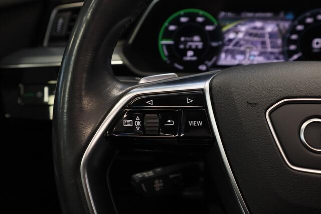 Audi e-tron e-tron 50 quattro Launch edition plus 71 kWh Memory Keyless Go/Start ACC ECC Carplay
