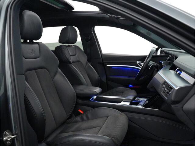 Audi e-tron 55 quattro 408pk S edition- SOH 95%, Bang Olufsen, Panoramadak, Sfeerverlichting, Led Matrix, Daytona Grijs
