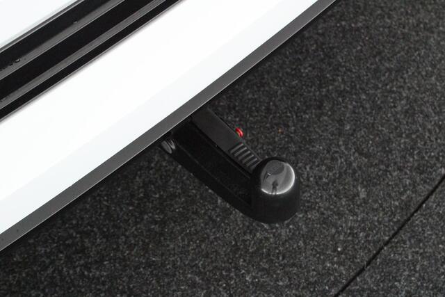 Audi e-tron e-tron 55 408pk quattro advanced 95 kWh SOH 91% Trekhaak 360Camera Cameraspiegels B&O Leder Keyless Head-Up Memory Panoramadak Navigatie