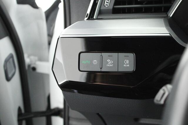 Audi e-tron e-tron 55 408pk quattro advanced 95 kWh SOH 91% Trekhaak 360Camera Cameraspiegels B&O Leder Keyless Head-Up Memory Panoramadak Navigatie