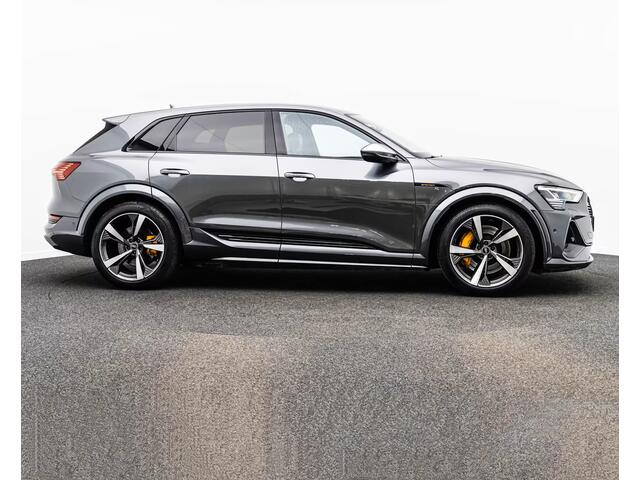 Audi e-tron S Quattro 95 kWh (370kW/503pk) ** MATRIX, GRAU LEDER, PANO, MEM, 21-inch LMV ** 1e EIG - Slechts 32.500km - UNFALLFREI ** ** INFORMEER OOK NAAR ONZE AANTREKKELIJKE FINANCIAL-LEASE TARIEVEN **