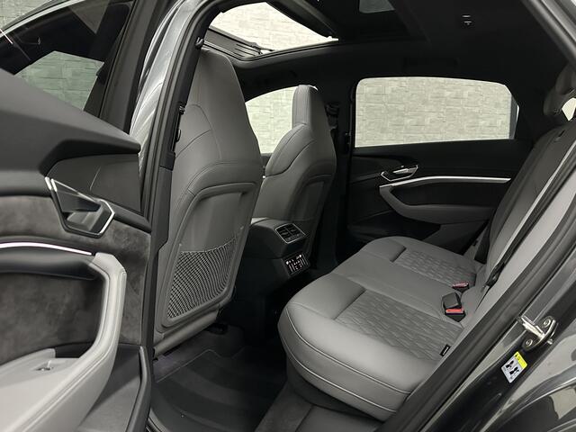 Audi e-tron Sportback S 504pk | RS-Stoelen | Panorama | 360 Camera | Valcona Leder | ACC | B&O Sound | Luchtvering | Soft-Close | Camera Spiegels | Nachtzicht | Keyless-Entry | Head-Up | 4-Zone Clima | Stoelverwarming V+A | Sfeerverlichting | Memory | Carplay |