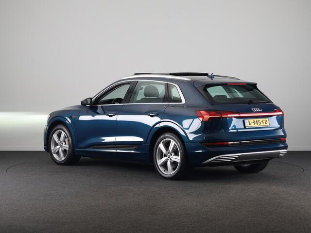 Audi e-tron 55 quattro Business edition Plus 95 kWh 408 pk | SOH 91% | Navigatie | Panoramadak | Parkeersensoren | Achteruitrijcamera | Lederen bekleding | Stoelverwarming |