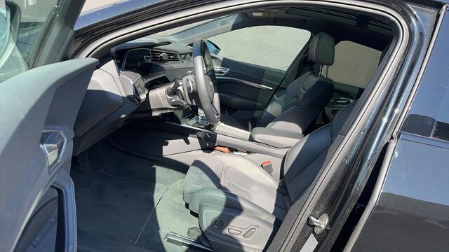 Audi e-tron Sportback 55 quattro S edition 95 kWh Panoramadak | B&O | HUD | LMV 21'' Wordt verwacht