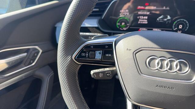 Audi e-tron Sportback 55 quattro S edition 95 kWh Panoramadak | B&O | HUD | LMV 21'' Wordt verwacht