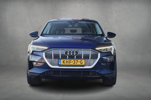 Audi e-tron e-tron 50 quattro Launch edition 71 kWh | Pano | B&O | HUD | Camera | Stoelverwarming