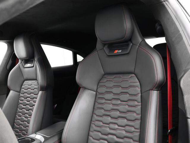 Audi e-tron GT RS 93 kWh 600pk · SOH 94% · Carbon Optiekpakket · Nachtzichtassistent · Vierwielbesturing · Laser LED Matrix · Luchtvering · Voorstoelen met massagefunctie & ventilatie ·