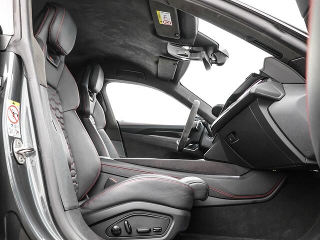 Audi e-tron GT RS 93 kWh 600pk · SOH 94% · Carbon Optiekpakket · Nachtzichtassistent · Vierwielbesturing · Laser LED Matrix · Luchtvering · Voorstoelen met massagefunctie & ventilatie ·