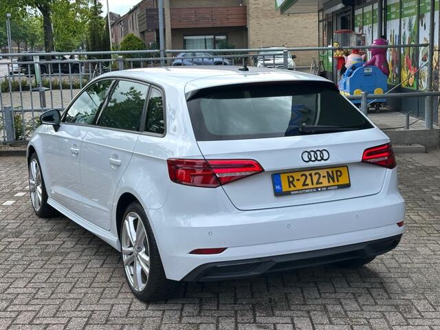 Audi e-tron 40 E-TRON Advance Sport S Line Automaat Navi Cruise