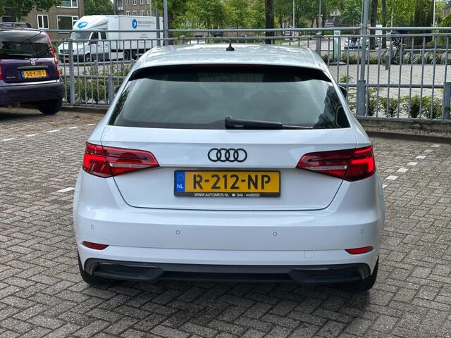 Audi e-tron 40 E-TRON Advance Sport S Line Automaat Navi Cruise