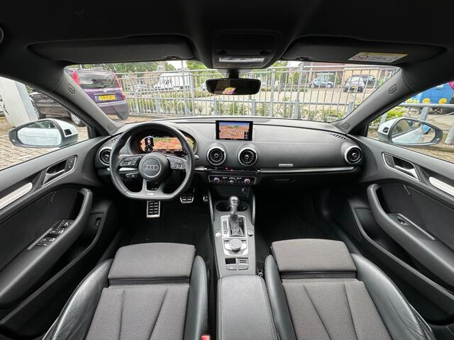 Audi e-tron 40 E-TRON Advance Sport S Line Automaat Navi Cruise