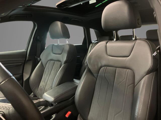 Audi e-tron 50 quattro Advanced edition Plus 71 kWh / 313pk · Panoramadak · Camera · Luchtevering · Drive select
