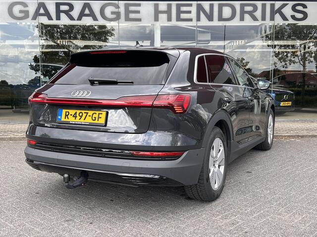Audi e-tron 55 quattro edition 95 kWh | SOH 88,6% | Trekhaak 1800kg | Navi | Camera | LED | Privacy Gals |