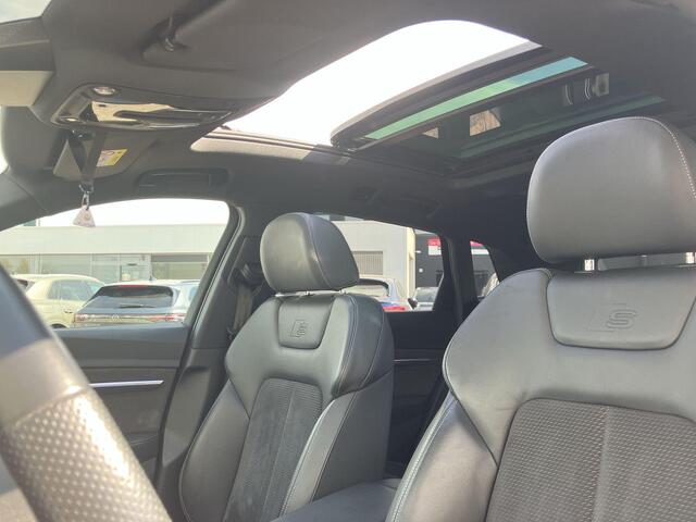 Audi e-tron 55 300kW/408PK S Line 95Kwh · Panoramadak · Leder/Alcantara · 360°Camera + Parkeersensoren