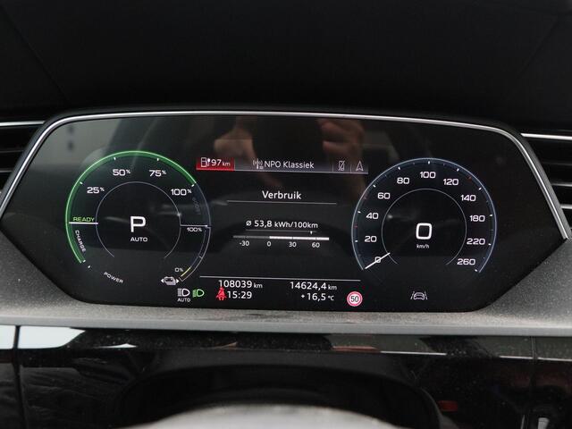 Audi e-tron e-tron 55 quattro advanced Pro Line Plus 95 kWh | Leder | Stoelverwarming | 360° Camera | Panoramadak | Adaptive Cruise | Carplay | Bang & Olufsen | 20 Inch | 108.039 Km !!