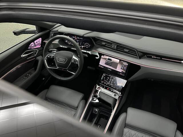 Audi e-tron Sportback S 504pk | RS-Stoelen | Panorama | 360 Camera | Valcona Leder | ACC | B&O Sound | Luchtvering | Soft-Close | Camera Spiegels | Nachtzicht | Keyless-Entry | Head-Up | 4-Zone Clima | Stoelverwarming V+A | Sfeerverlichting | Memory | Carplay |