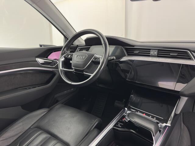 Audi e-tron 55 quattro advanced 95 kWh [ 3-Fase ] (INCL.BTW) (INCL-BTW) *PANO | DIGITAL-MIRRORS | HEAD-UP | LEATHER-ALCANTARA | BANG&OLUFSEN | ADAPTIVE-CRUISE | FULL-LED | DIGI-COCKPIT | KEYLESS | MEMORY-PACK | TOP-VIEW | 22''ALU*